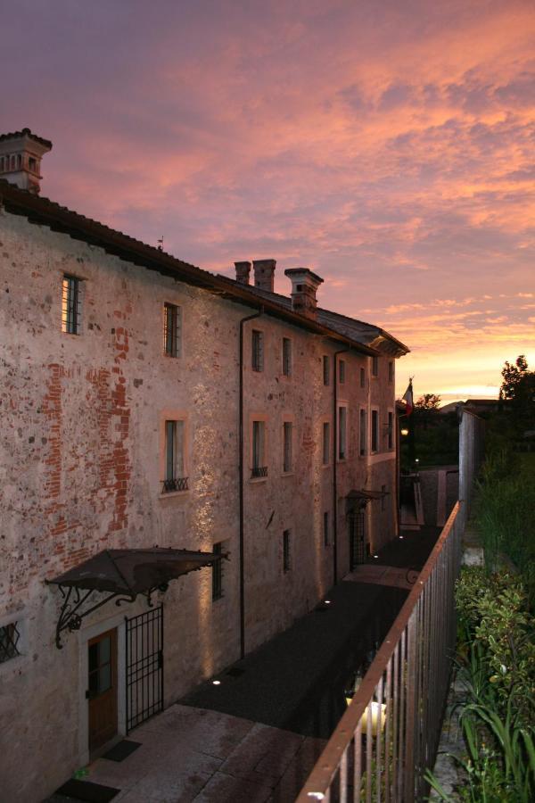L'Unicorno Agriturismo Bedizzole ภายนอก รูปภาพ